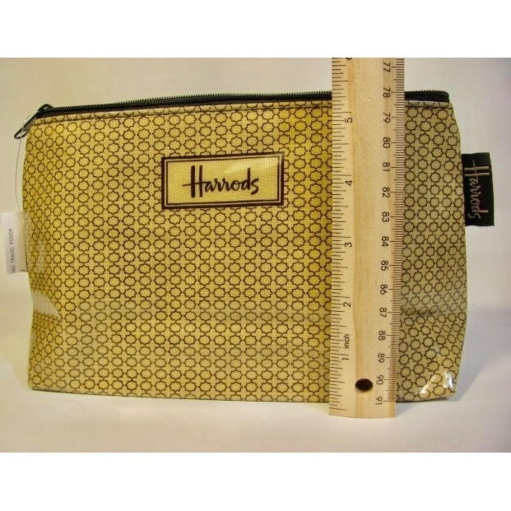 Harrod's Makeup Bag NWT Retro Elevator Scene Laminated Cloth - Picture 4 of 7